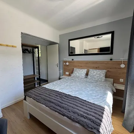 فندق مبيت وإفطار D'hotes